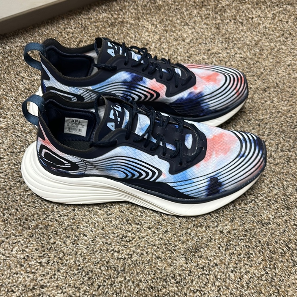 APL STREAMLINE Multicolor Athletic Sneakers